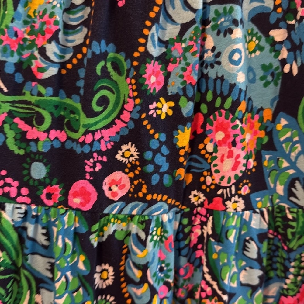 Lilly Pulitzer M - Picture 3 of 4
